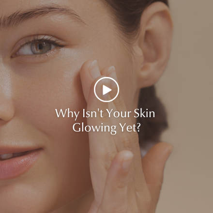 Woman with radiant, hydrated skin after a skincare routine for glass skin, featuring hyaluronic acid and gentle exfoliation for skin rejuvenation.